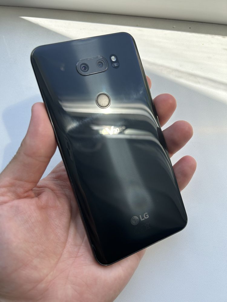 Lg V30 (H930D) 4/64 Gb