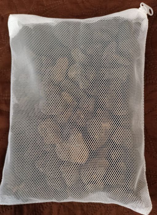 Лава вулканічна.