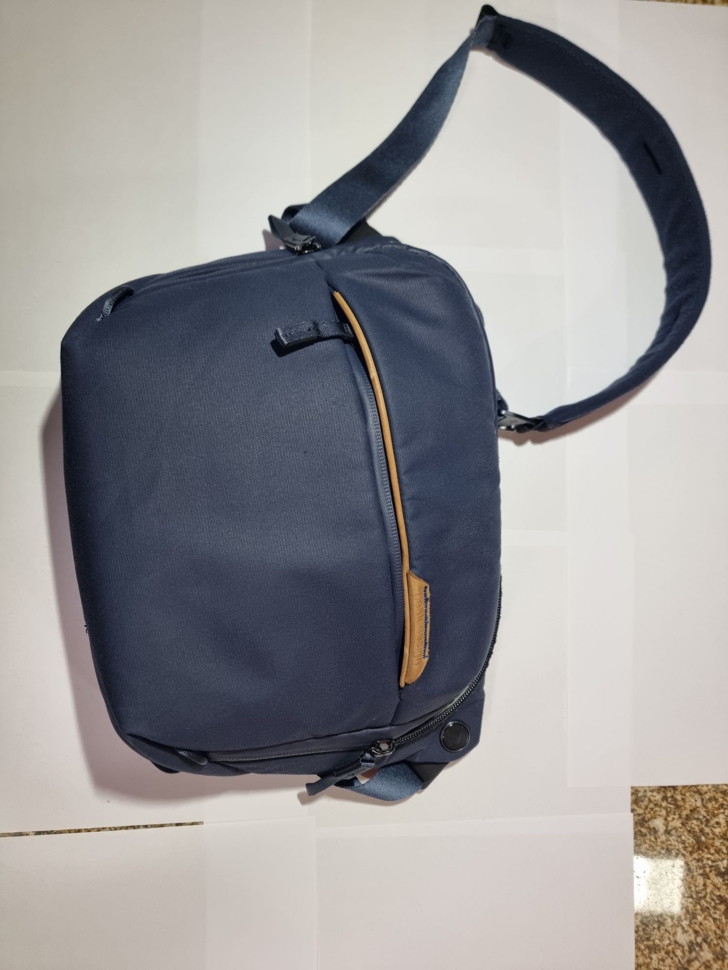 PEACK DESIGN everyday Sling 6L