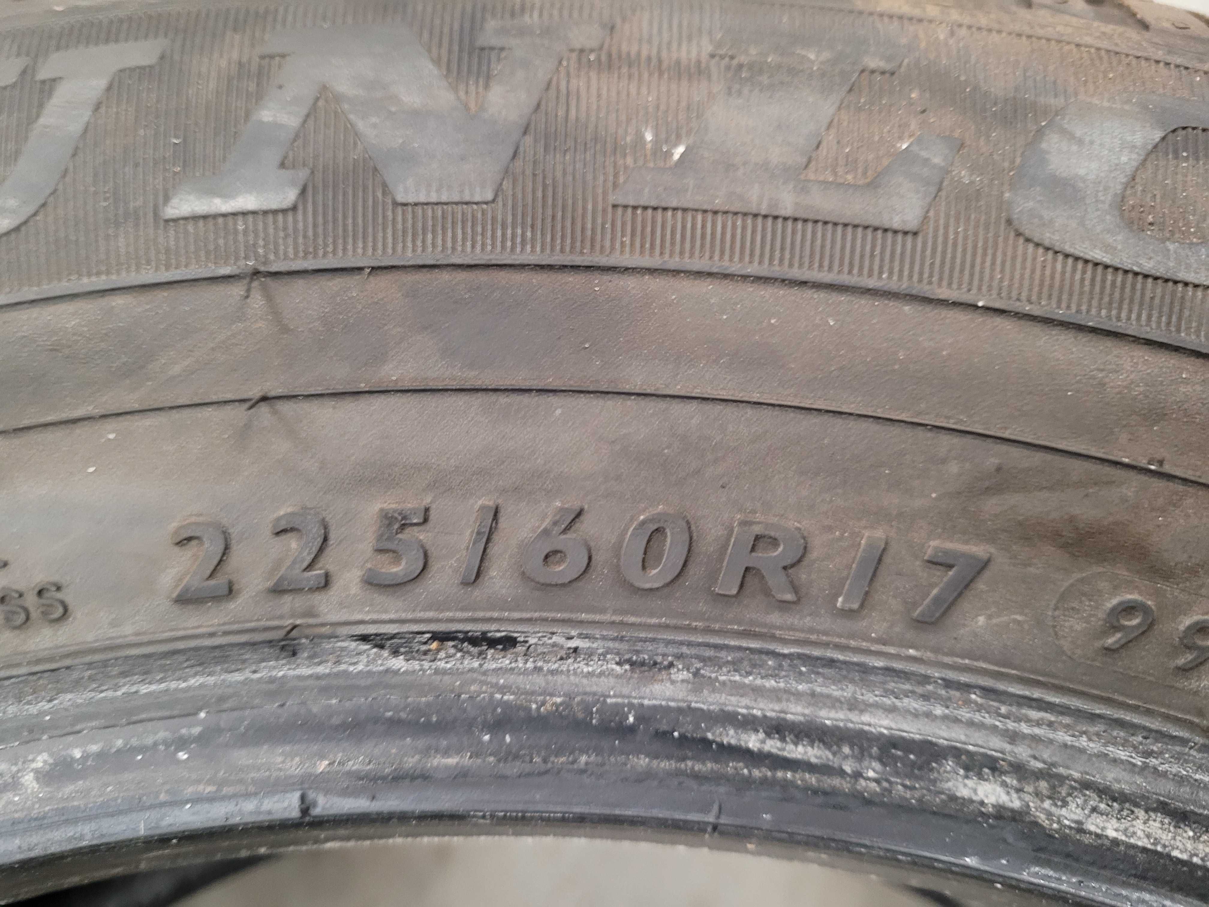 Komplet opon Dunlop 225/60 R 17