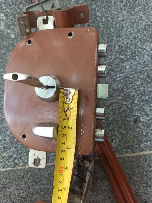 Vendo fechadura de segurança