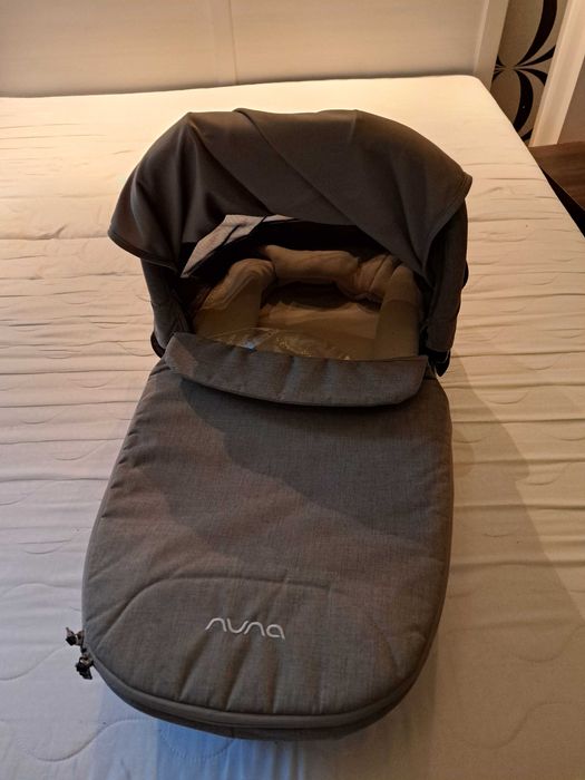 Gondola do wózka Nuna.