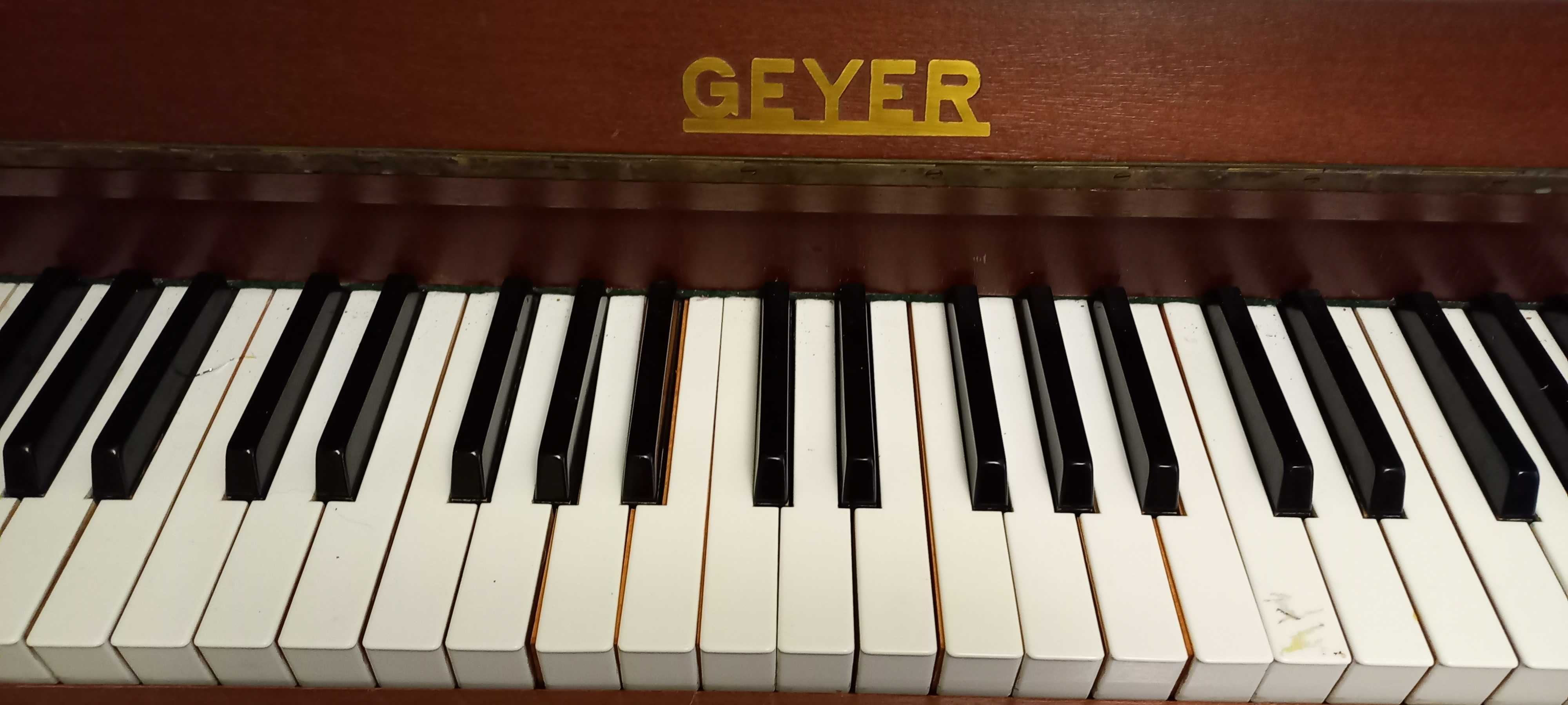 Пианино GEYER  (Германія )