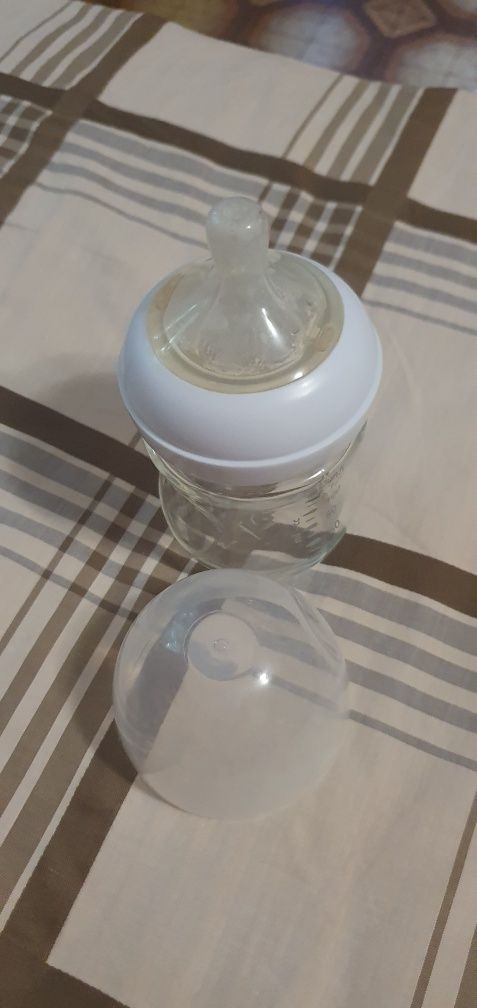 Продам детскую бутылочку