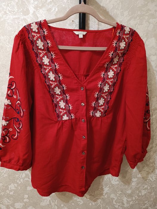 Вишиванка жіноча лляна