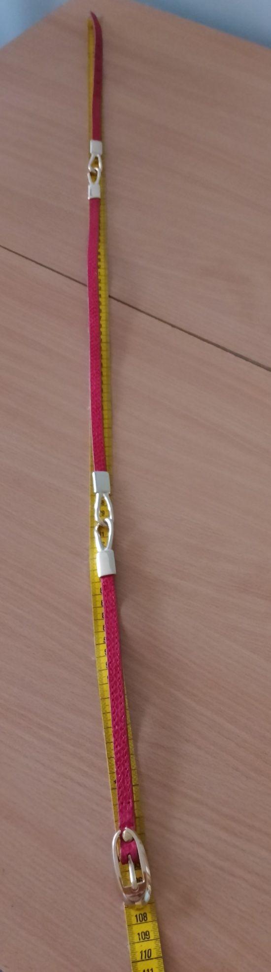 PASEK czerwony ze złotymi elementami, wąski, Accessorize, do sukienki