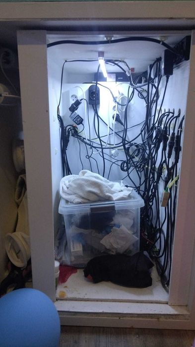 Aquario 200C x 100L x 60A