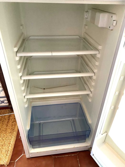 Frigorifico Singer combinado