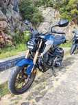 Vendo Honda CB125R 2022