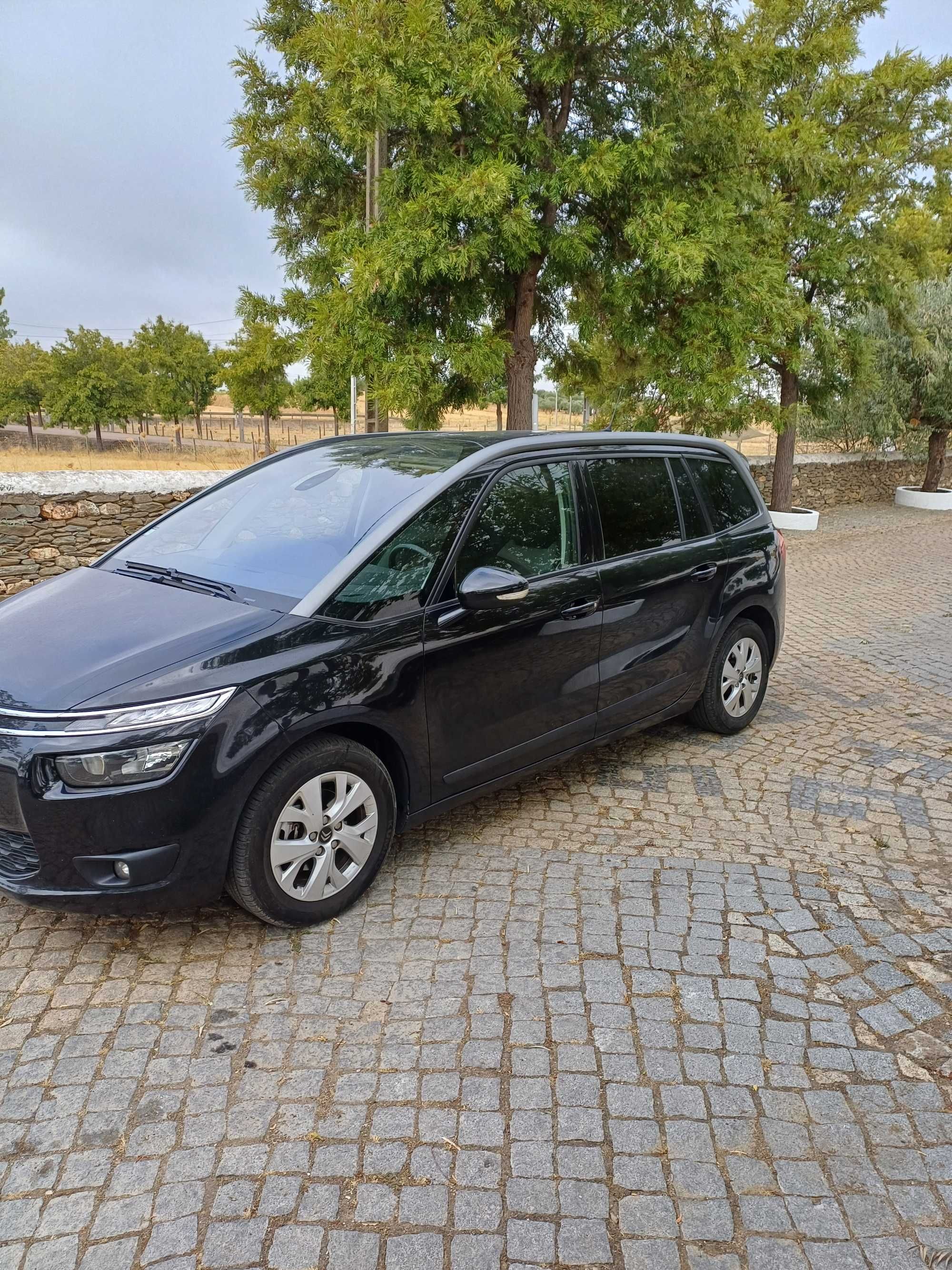 Carro familiar - citroen c4 picasso 7 Lugares
