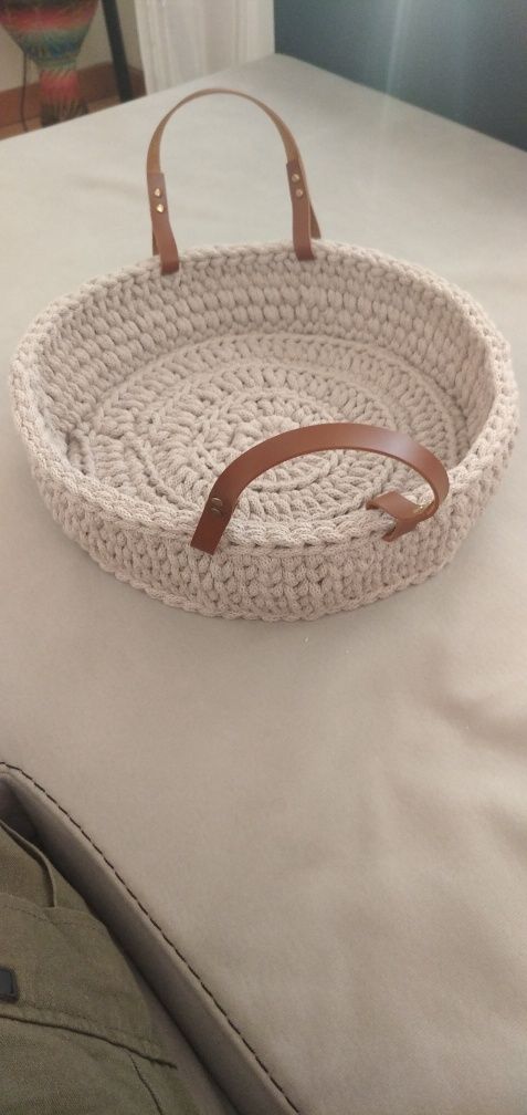 Cesto em crochê - 27 cm
