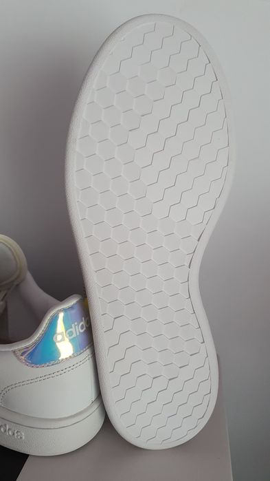 Buty nowe damskie sportowe Adidas Advantage Rozmiar 41 1/3