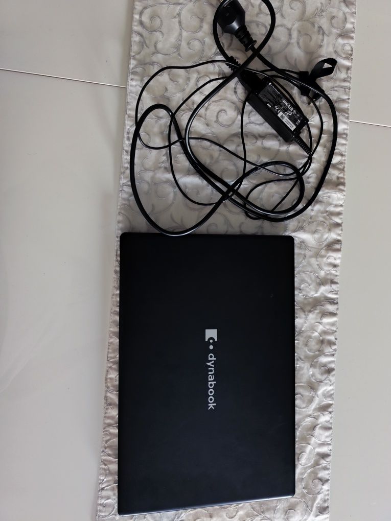 Toshiba laptop Dynabook Satelite Pro c50-j-12c