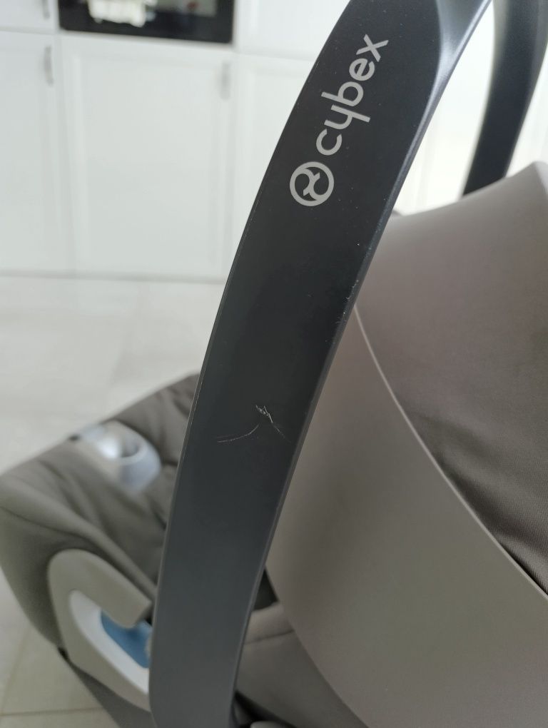 Cybex Cloud Z i-Size +baza 360°