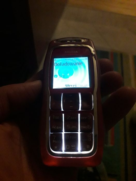 Nokia  3220  telefon