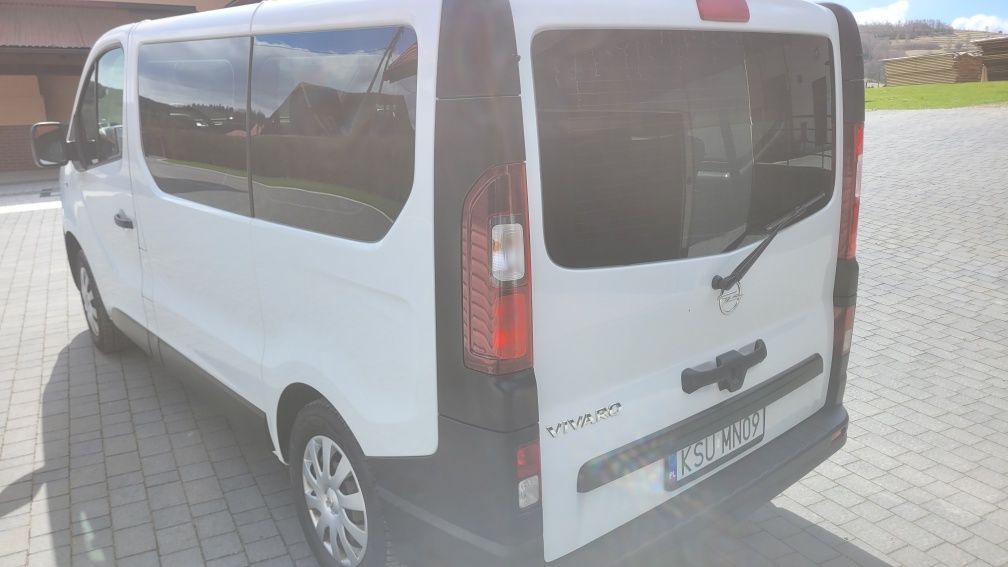 Opel vivaro 2018 r 8 osób przeb. 167 tys