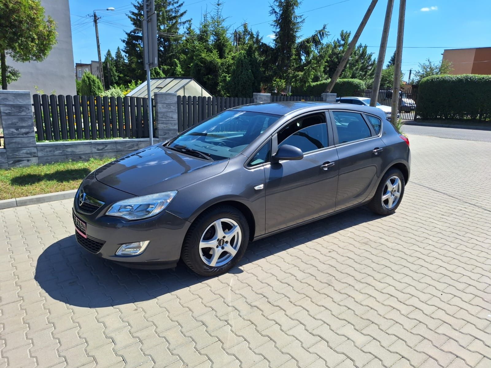 Astra J 1,4 2010r idealna