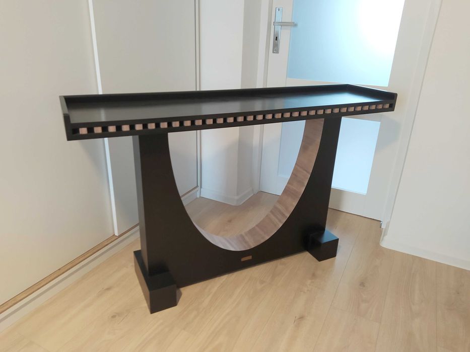 Konsola / stolik pod TV Elipsa