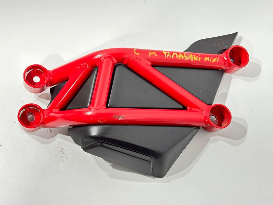 Boczek gmol lewy Yamasaki YM 50 YM50