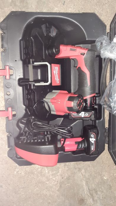 Piła taśmowa do rur Milwaukee M12 BS super stan