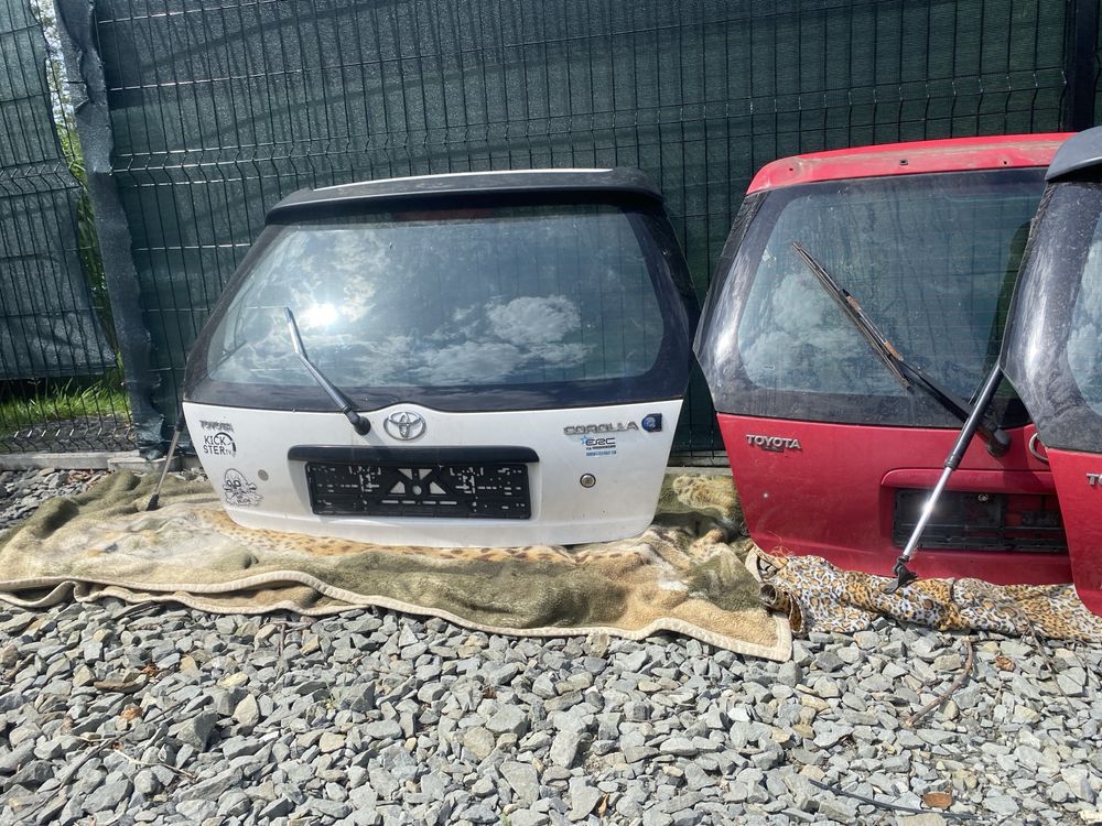 Klapa tyl kompletna Toyota corolla e11 rozne kolory