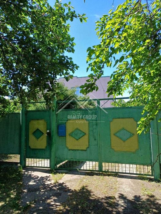 Продам маєток в с. Новоукраїнське ( ст. Нива Трудова) Євідновл.ення.