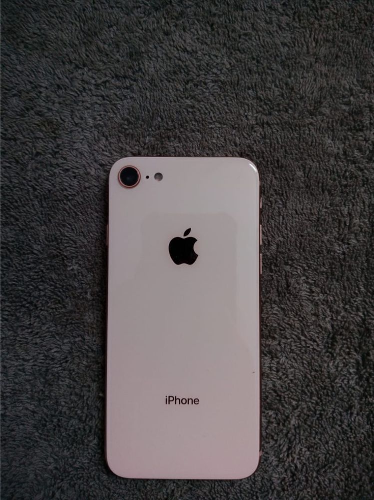 IPhone 8 •Neverlok •в ідеальному стані•