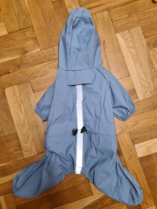 Ubranko dla psa, płaszcz przeciwdeszczowy M