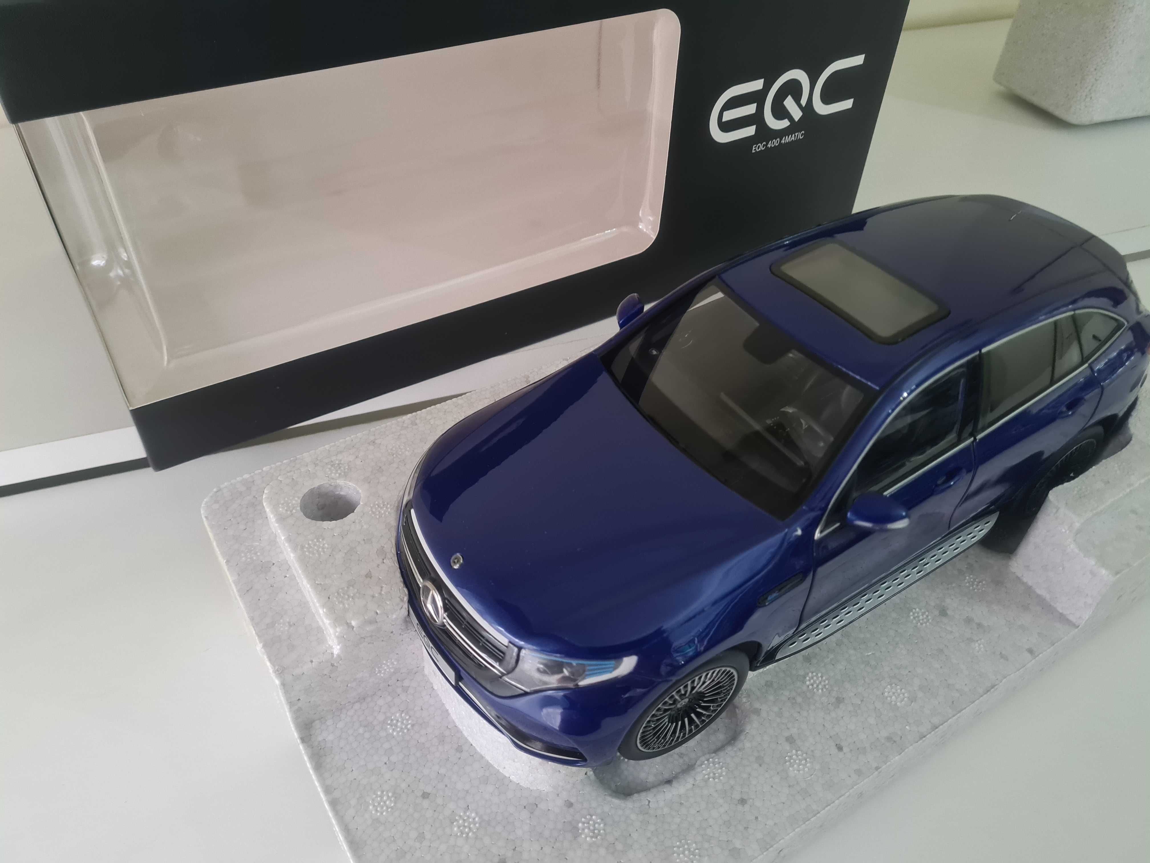 Mercedes Benz EQC 4MATIC   1/18 novo na caixa agora só 80€