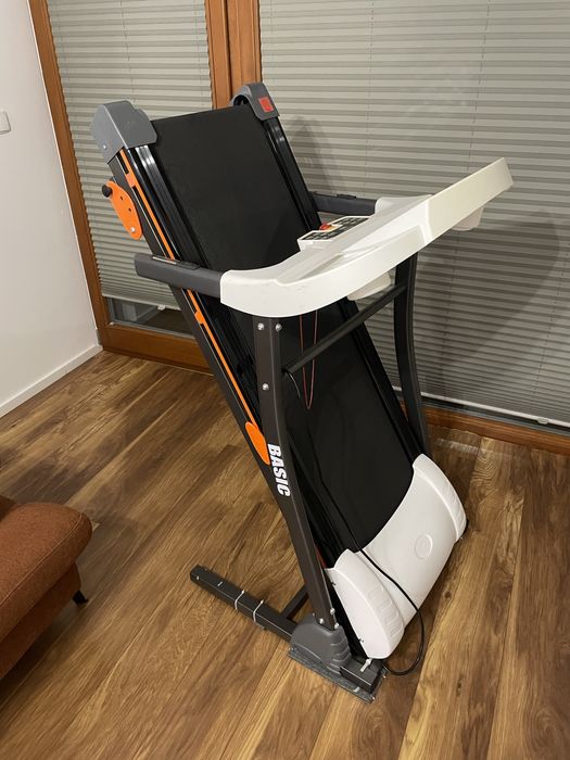 Bieżnia elektryczna hertz basic t2000i