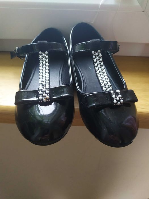 Baletki czarne Reserved