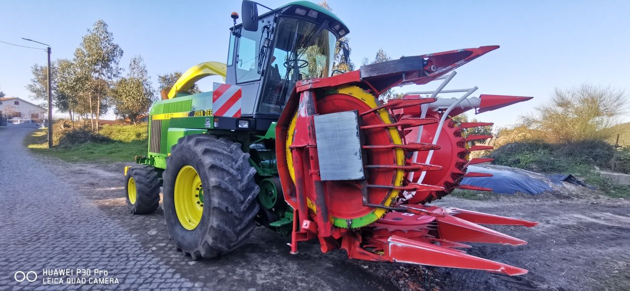 Automotriz John deere 6610