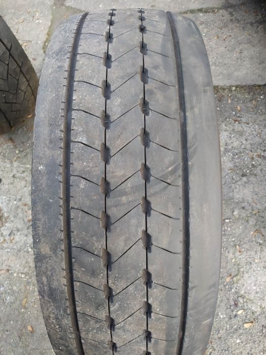 Opona 315/60R22.5 315/60R22.5 Goodyear KMax S