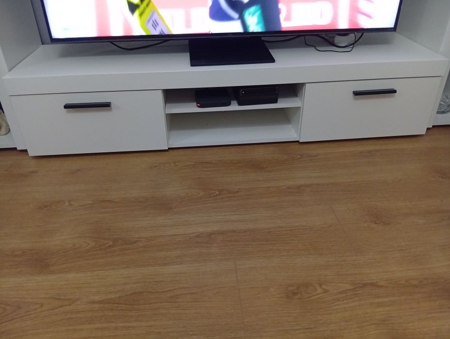 Szafka RTV biała nowa