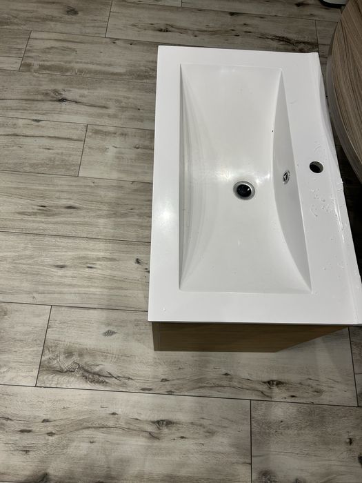 Тумба з умивальником б/у