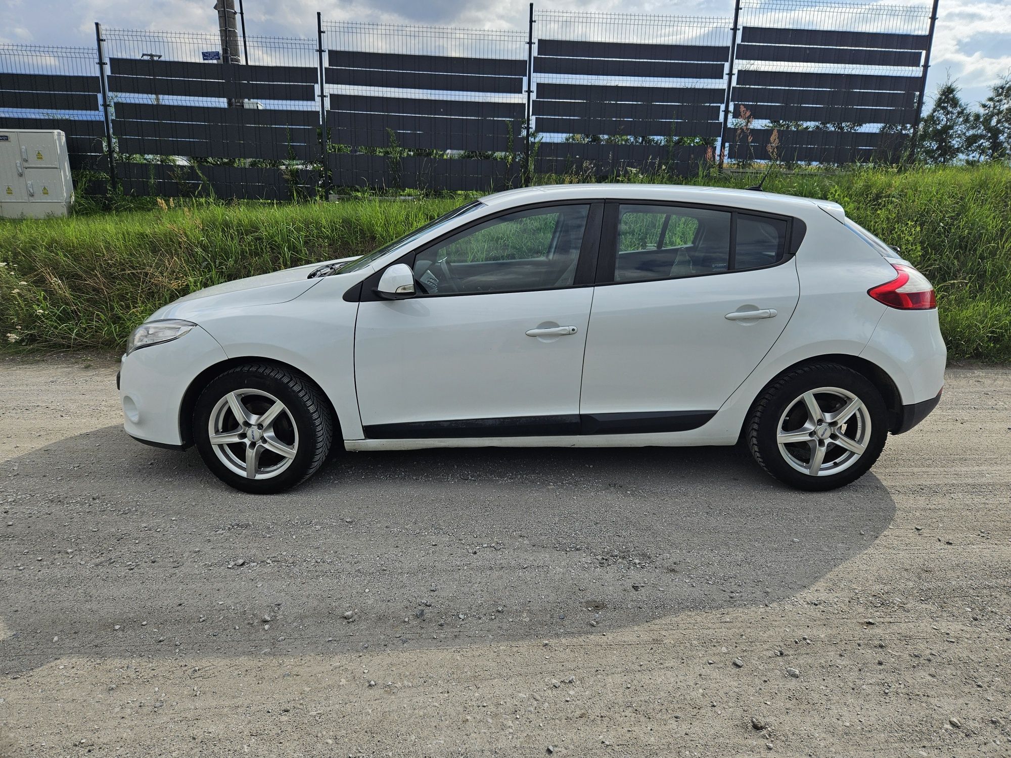 Renault Megane 2010 rok diesel bogata wersja