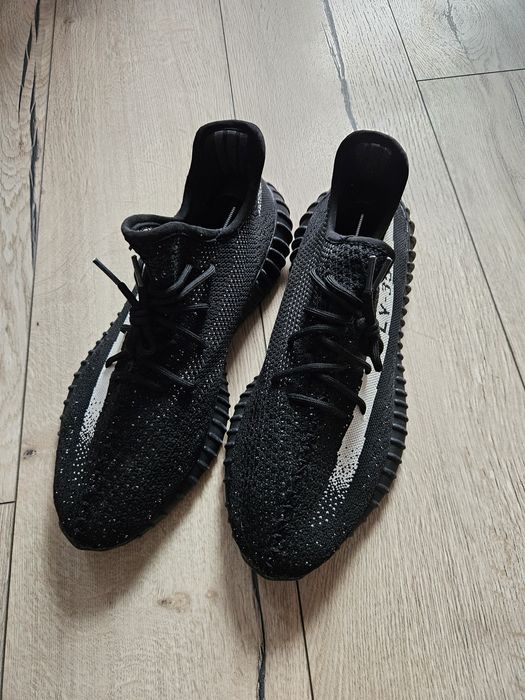 Yeezy 350 oreo v2