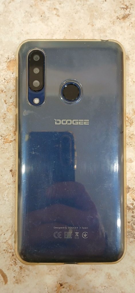 Телефон Doogee N20