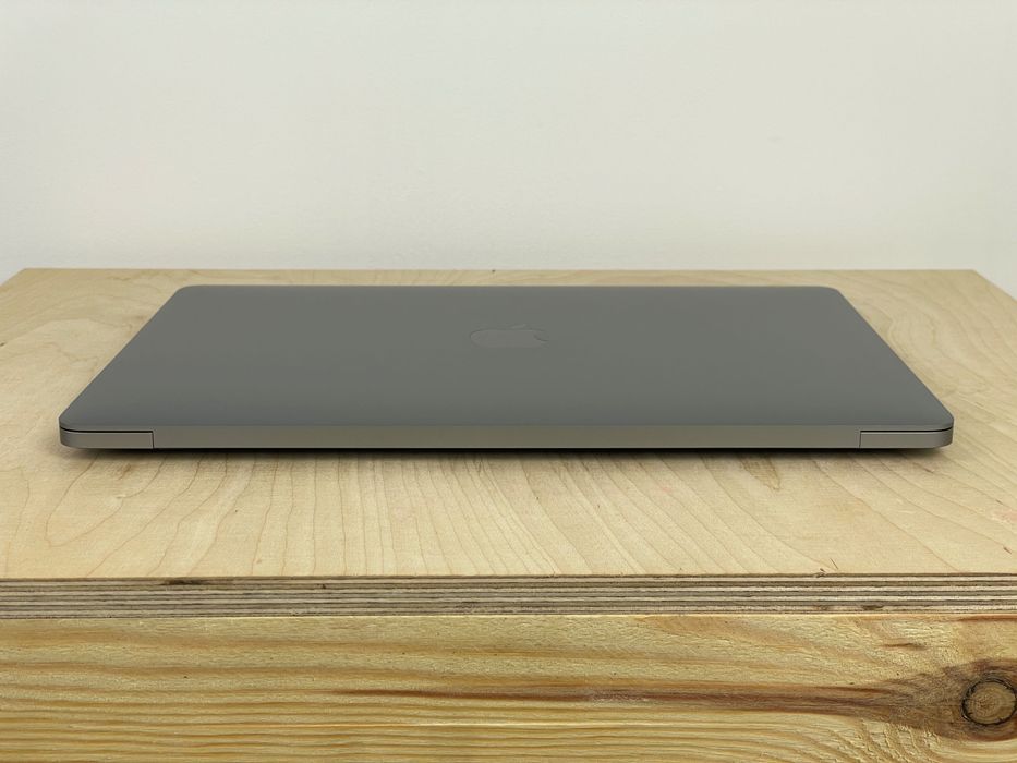 2022 MacBook Pro A2338 13" M2 16GB 1000GB NOWY !!!