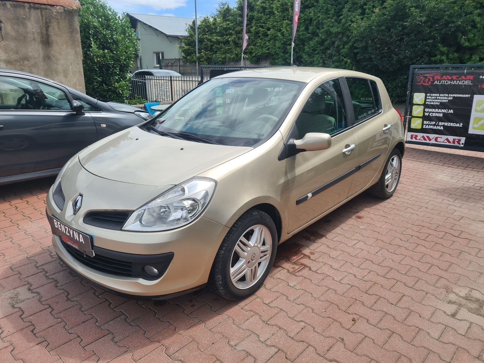 Renault Clio / 1.6 benzyna / Klimatronik / Alu / Długie opłaty /