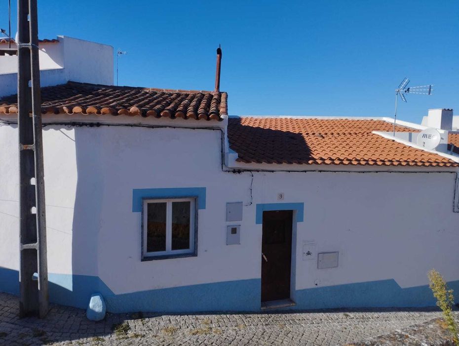 Vendo casa no Baixo Alentejo (Peroguarda)