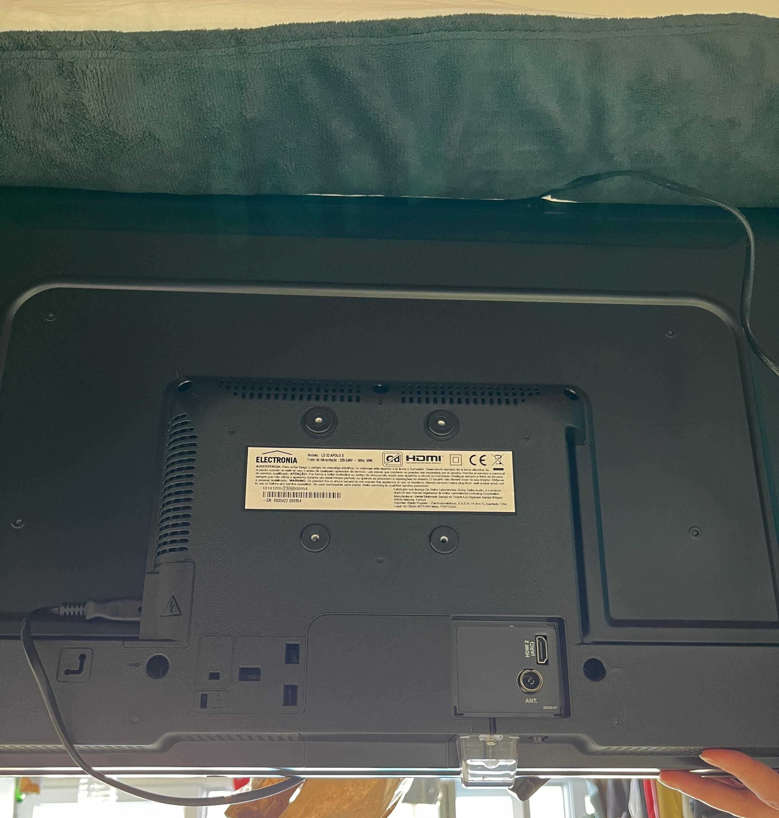 TV Electronia 32'' HD