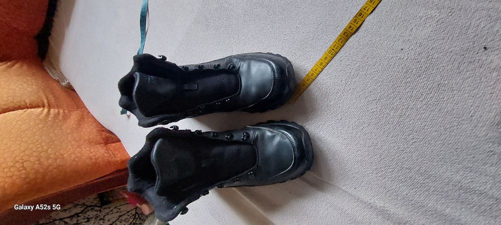 Buty  cieple  sprzedam