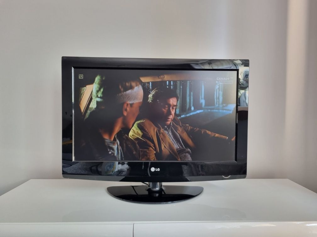 Telewizor LCD LG 32"