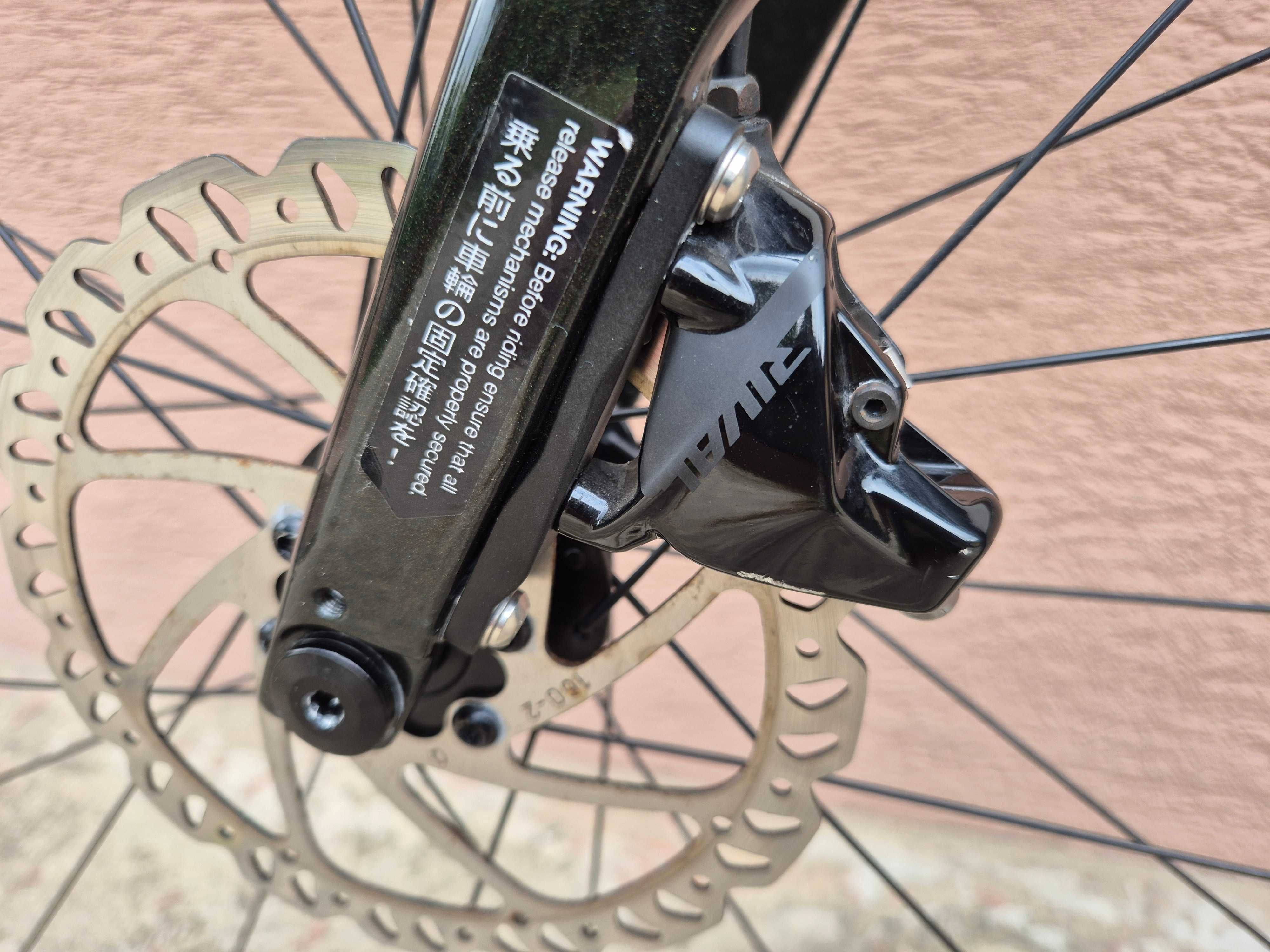 Gravel Giant Revolt Advanced 1 Etap, Sram Rival AXS 1x12