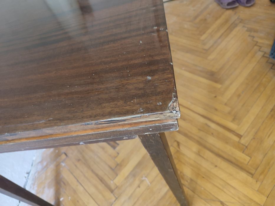 Стіл розкладний полірований б/у