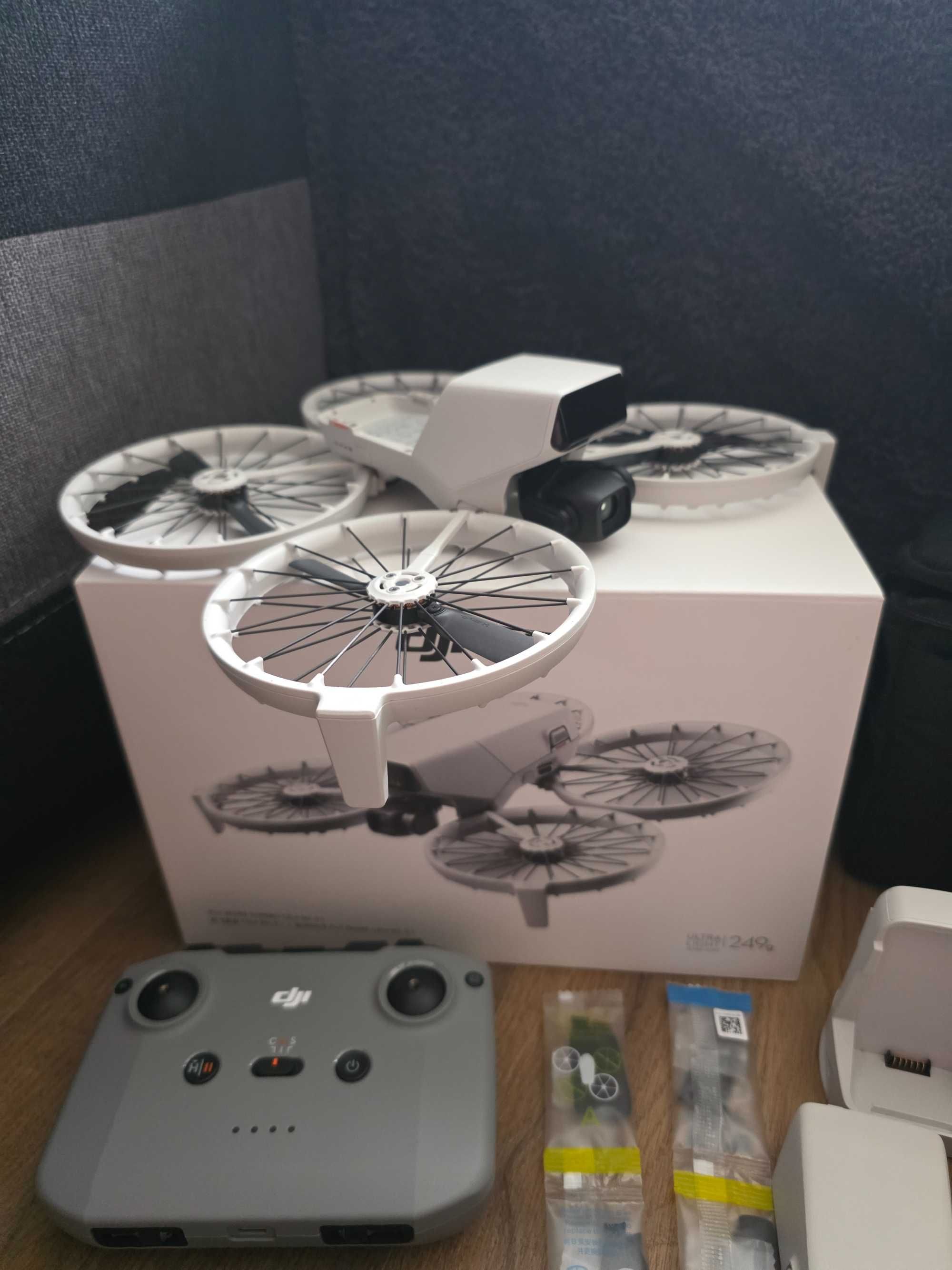 DJI Flip Fly More Combo + dodatki + DJI CARE