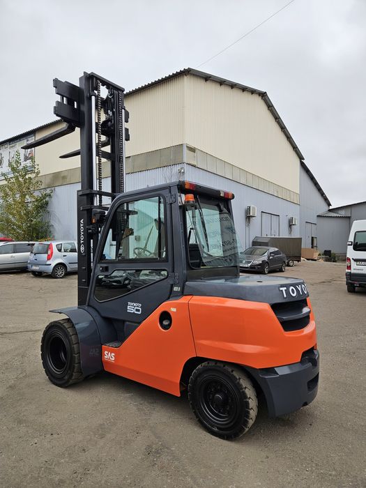 Навантажувач Toyota 5 тонн дизель. Вилочный погрузчик Тойота 5 тонн