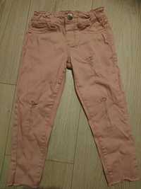 Różowe spodnie dżinsy dla dzieczynki z przetarciami