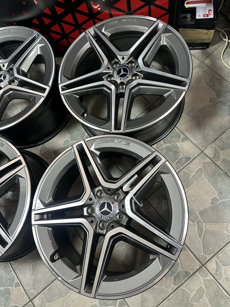 Комплект Оригінальних дискіа Mercedes -Benz CLE R20.5.112